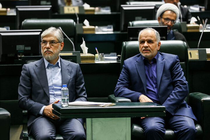 بررسی اجرای برنامه هفتم در صحن علنی مجلس با حضور رئیس جمهور