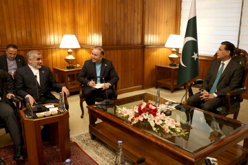 دیدار نیکزاد و هیئت پارلمانی ایران با رئیس مجلس ملی پاکستان