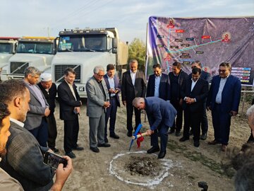 طلب پیمانکاران باید پرداخت شود