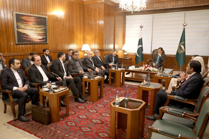 دیدار دکتر نیکزاد با سردار ایاز صادق رئیس مجلس ملی پاکستان