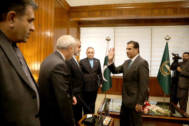 دیدار دکتر نیکزاد با سردار ایاز صادق رئیس مجلس ملی پاکستان