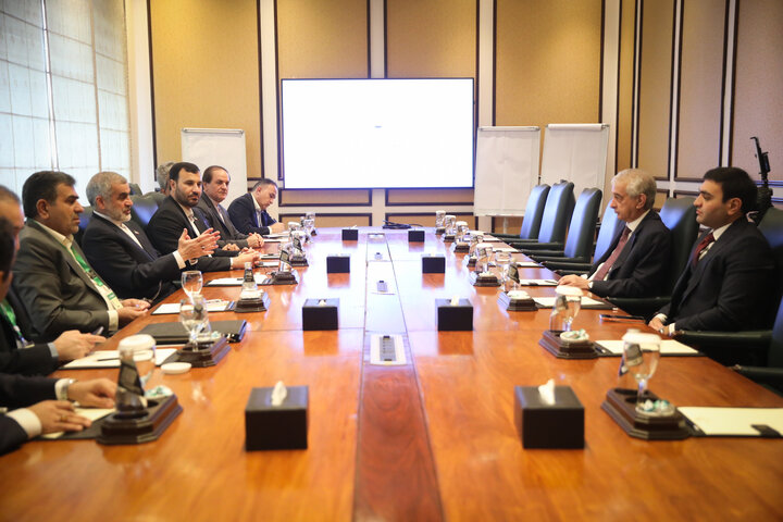 دیدار علی نیکزاد نایب‌رئیس مجلس با نایب‌رئیس مجلس ملی آذربایجان