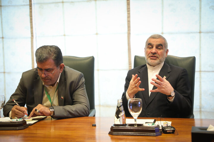 دیدار علی نیکزاد نایب‌رئیس مجلس با نایب‌رئیس مجلس ملی آذربایجان