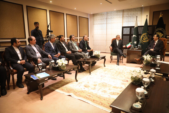 دیدار علی نیکزاد نایب‌رئیس مجلس با یوسف رضا گیلانی رئیس مجلس سنای پاکستان