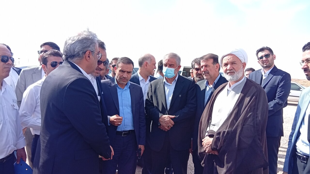 مشکلات زیست‌محیطی دریاچه مهارلو پیگیری شد