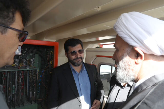 بازدید رییس و اعضای کمیسیون اصل نود مجلس از مجموعه معدنی، صنعتی گوهر زمین‎