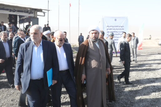 بازدید رییس و اعضای کمیسیون اصل نود مجلس از مجموعه معدنی، صنعتی گوهر زمین‎