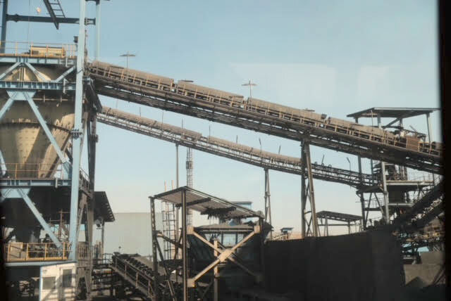 بازدید رییس و اعضای کمیسیون اصل نود مجلس از مجموعه معدنی، صنعتی گوهر زمین‎