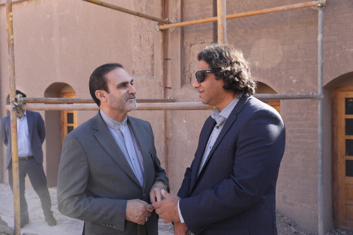 بازدید کمیسیون اصل نود از ارگ بم