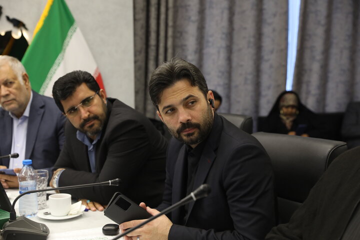 جلسه مشترک اعضا فراکسیون اصل نود با خودرو سازان استان کرمان