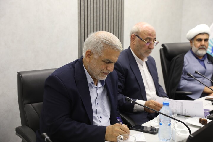 جلسه مشترک اعضا فراکسیون اصل نود با خودرو سازان استان کرمان