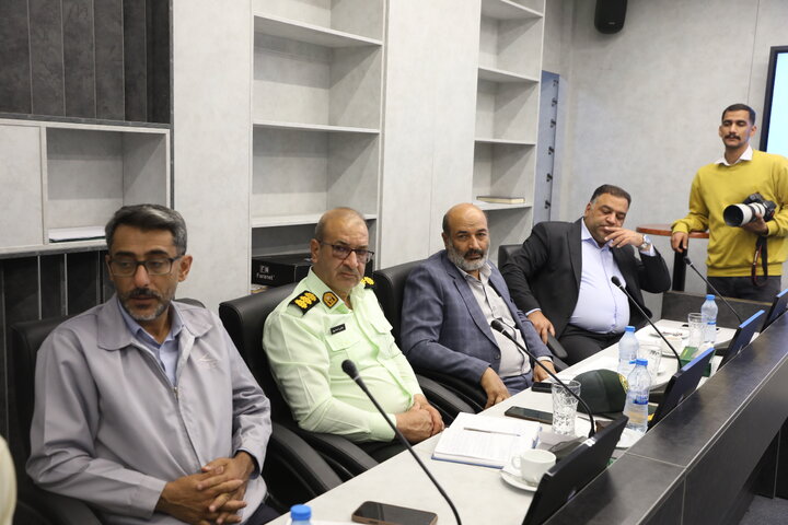 جلسه مشترک اعضا فراکسیون اصل نود با خودرو سازان استان کرمان