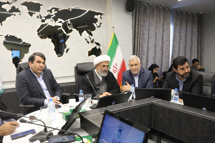 جلسه مشترک اعضا فراکسیون اصل نود با خودرو سازان استان کرمان