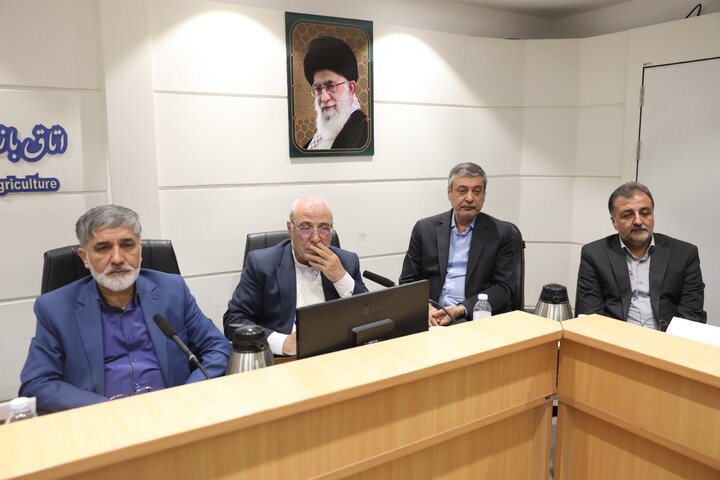 نشست مشترک اعضا کمیسیون اصل نود با فعالین اقتصادی استان کرمان