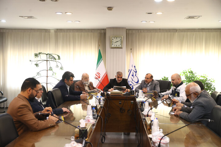 نشست نیکزاد با رئیس شورای شهر و مسئولان متروی تهران