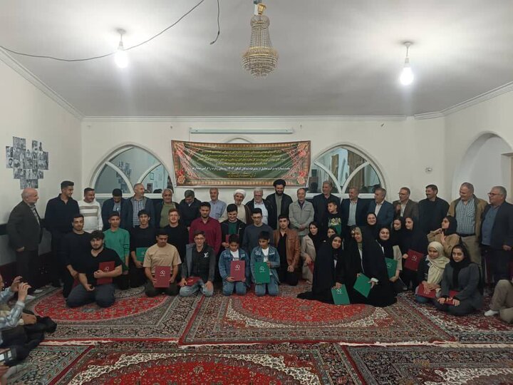 تجلیل سنگدوینی از ۳۰ دانش‌آموز برتر آزمون سراسری در روستای زیارت/تقدیر از قهرمانان گلستانی لیگ ستارگان کبدی جهان
