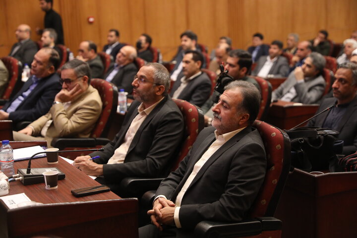 جلسه شورای اداری استان کرمان با حضور اعضا کمیسیون اصل نود