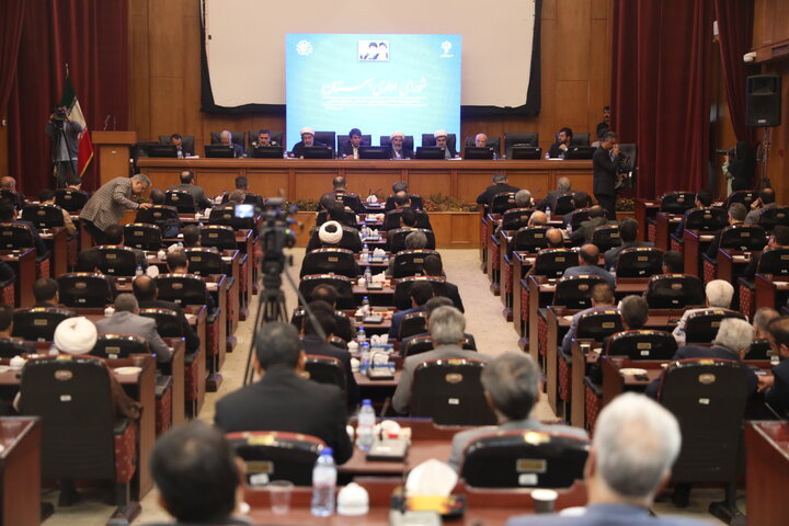 جلسه شورای اداری استان کرمان با حضور اعضا کمیسیون اصل نود