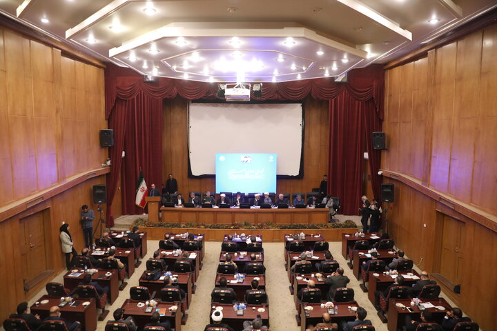 جلسه شورای اداری استان کرمان با حضور اعضا کمیسیون اصل نود