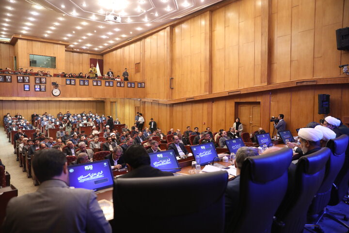 جلسه شورای اداری استان کرمان با حضور اعضا کمیسیون اصل نود