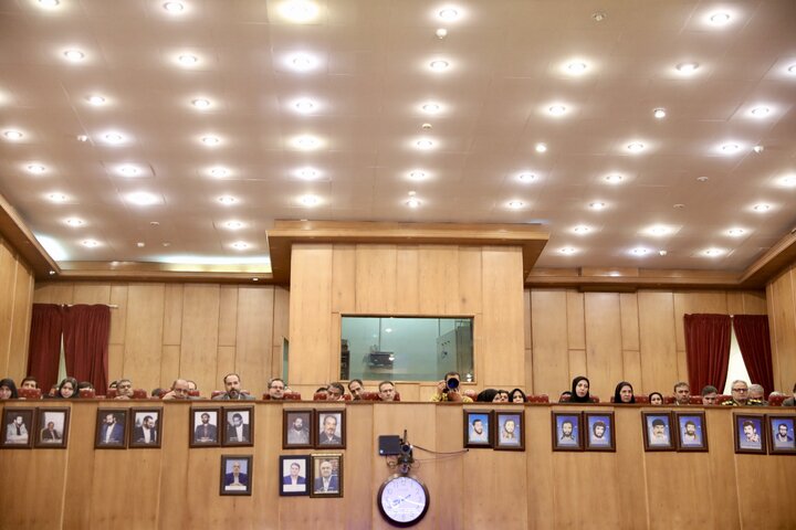 جلسه شورای اداری استان کرمان با حضور اعضا کمیسیون اصل نود