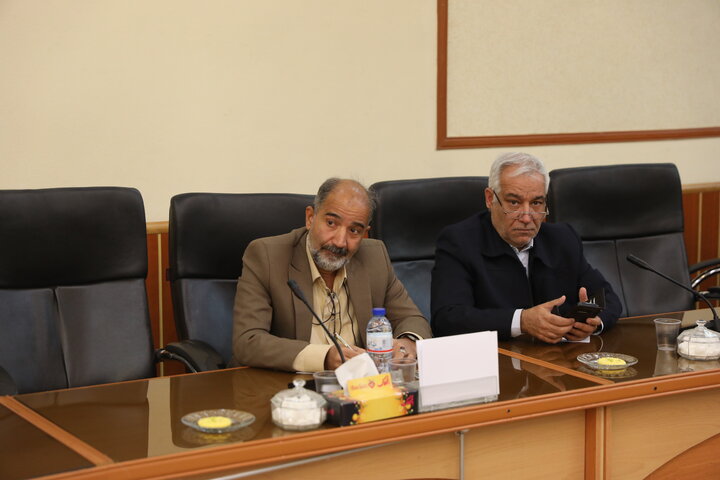 نشست خبری رییس کمیسیون اصل نود و نمایندگان استان کرمان با اصحاب رسانه