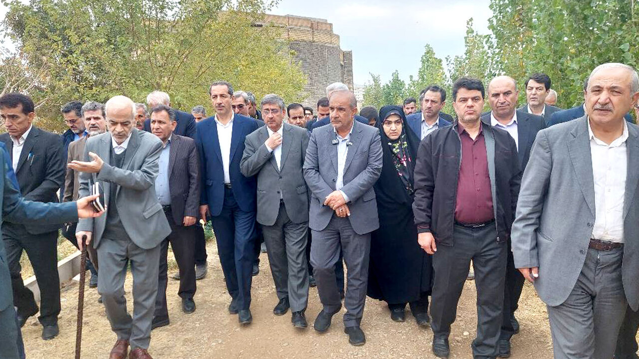 آخرین وضعیت مرکز گیاه‌شناسی زاگرس در خرم‌آباد بررسی شد