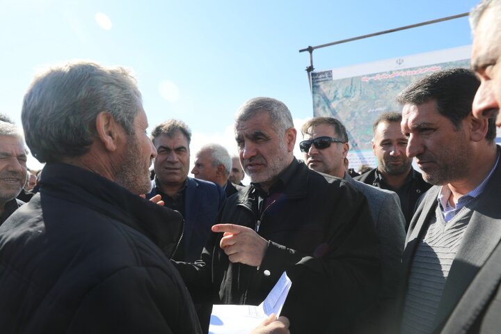 بازدید علی نیکزاد نایب‌رئیس مجلس از پروژه راه اصلی میاندوآب-میانه