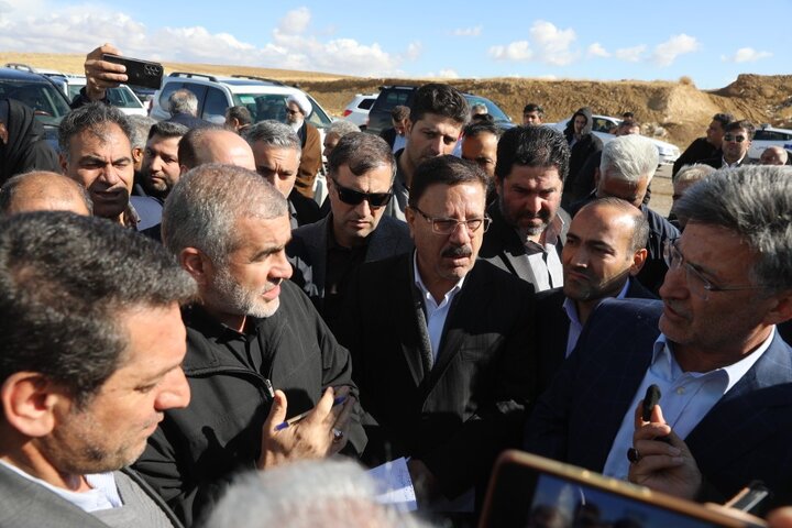 بازدید علی نیکزاد نایب‌رئیس مجلس از پروژه راه اصلی میاندوآب-میانه