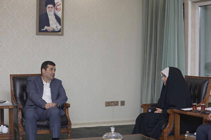 تکمیل پروژه‌های راه‌سازی محور کهورستان–لارستان و سه‌راهی رویدر در دستور کار نماینده هرمزگان / بیکاری در پالایشگاه نفت آفتاب قابل قبول نیست