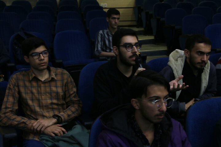 سخنرانی علی خضریان و روح اله نجابت در نشست بررسی عملکرد بانک مرکزی در مسئله پرونده بانک آینده