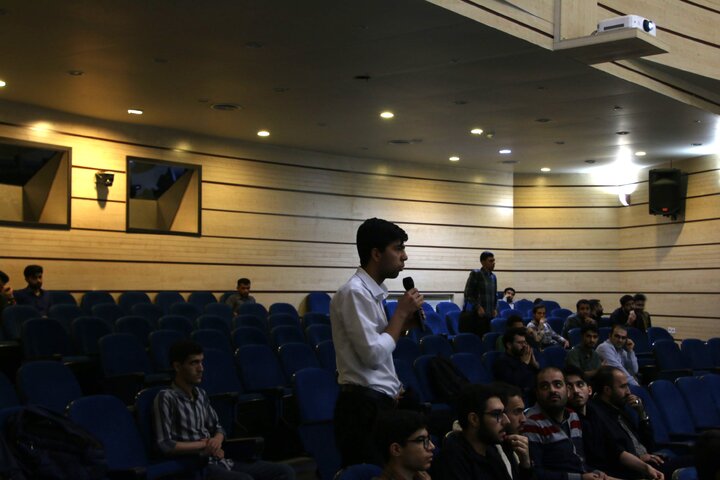 سخنرانی علی خضریان و روح اله نجابت در نشست بررسی عملکرد بانک مرکزی در مسئله پرونده بانک آینده