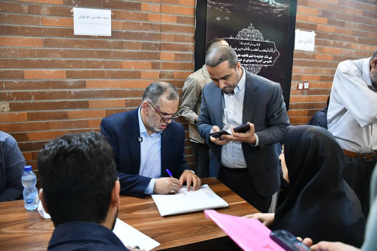 پیگیری موسوی‌زاده برای حل اُفت فشار آب در عین‌دو/ احقاق حقوق بازنشستگان فولاد تا رسیدن به نتیجه نهایی تداوم دارد