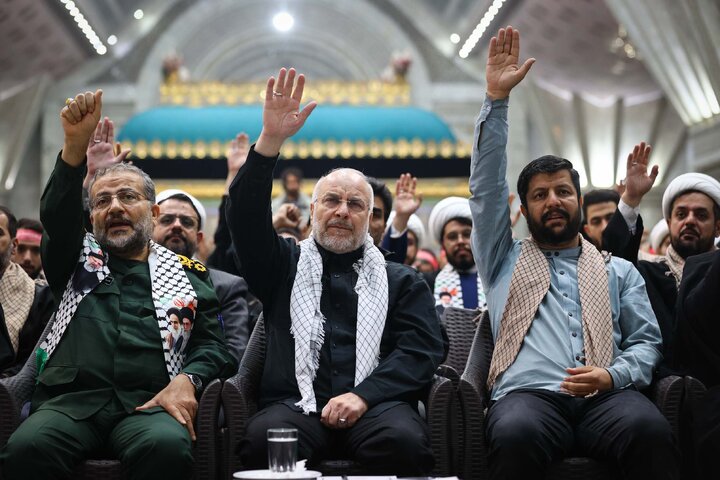 گردهمایی بسیجیان دانشجو و طلبه با حضور و سخنرانی دکتر قالیباف