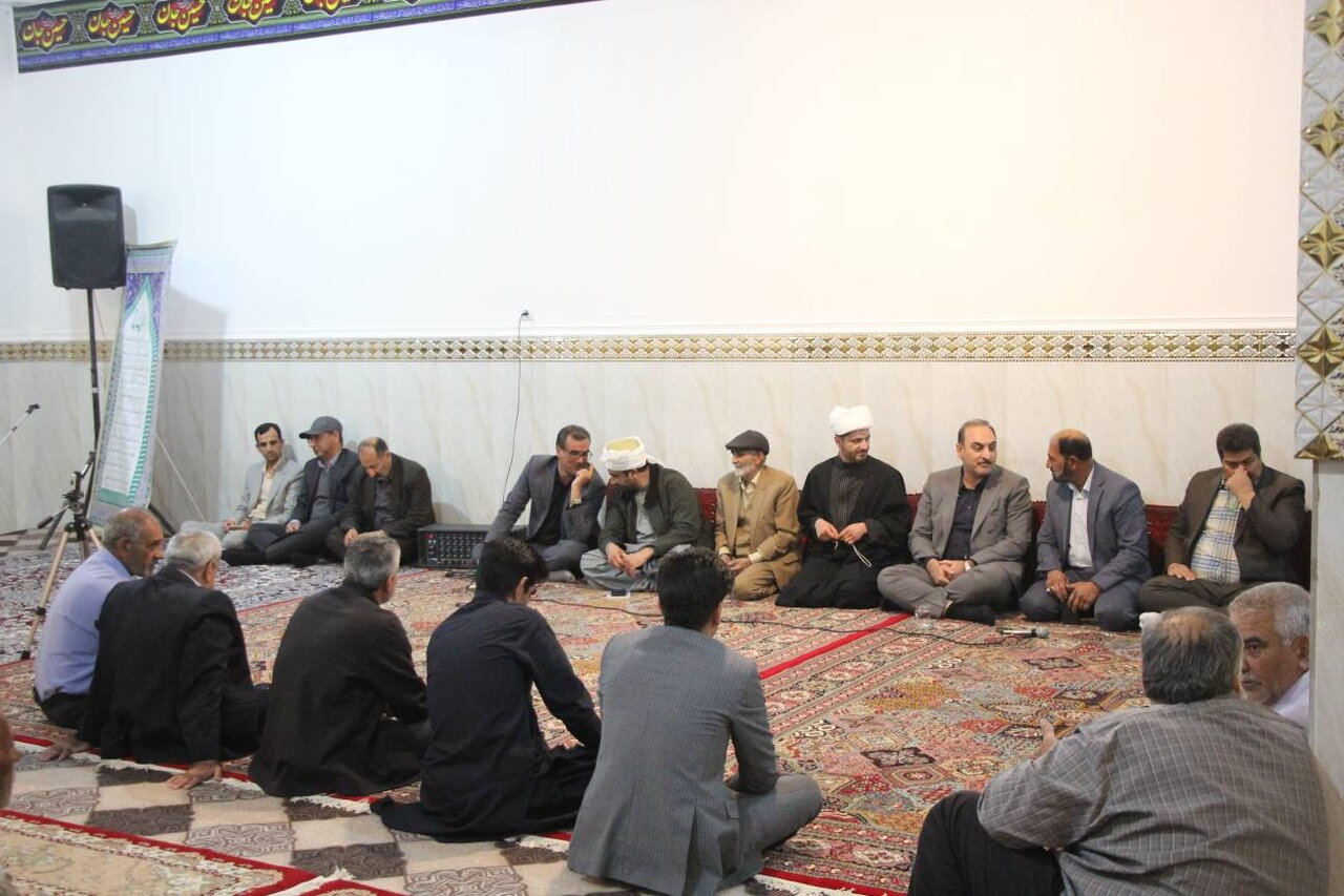 دیدار نماینده سیستان با اهالی محله شهید شهرکی در مسجد امیرالمؤمنین(ع) زابل