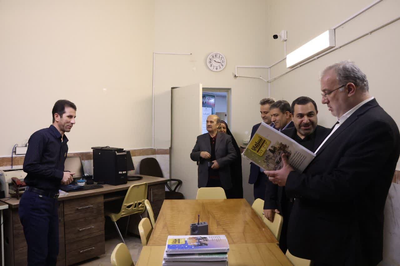 بازدید موسوی از اداره کتابخانههای عمومی مراغه/ ضرورت تقویت فعالیتهای ترویجی در حوزه کتاب و کتابخوانی