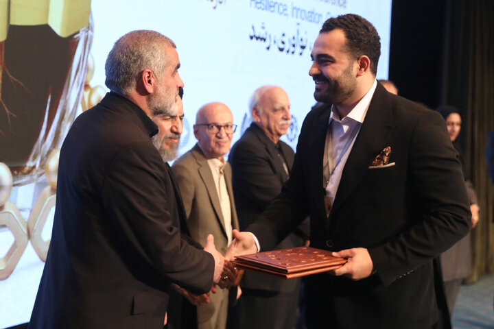 همایش سالانه بازار سرمایه ایران با حضور نایب رئیس مجلس شورای اسلامی