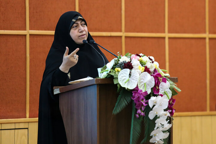 کمبودی در تأمین دارو نداریم