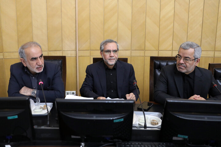 جلسه هم اندیشی نمایندگان با حضور حاجی بابایی