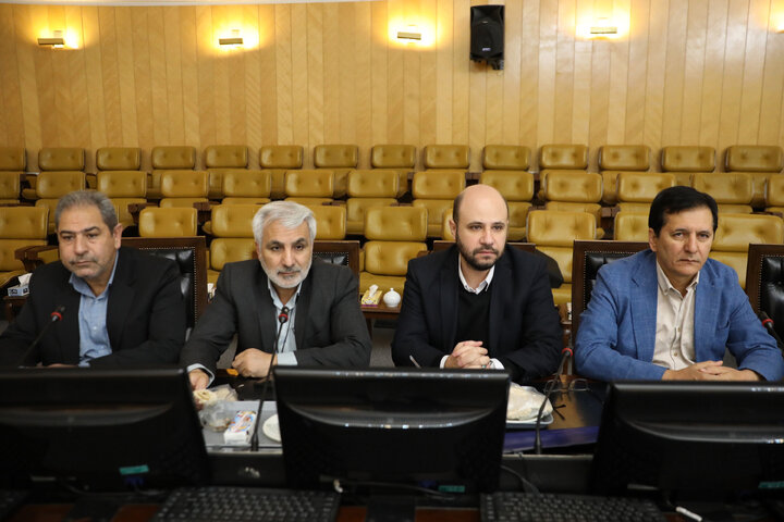 جلسه هم اندیشی نمایندگان با حضور حاجی بابایی