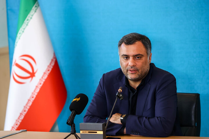 نشست خبری رئیس فراکسیون نظارت بر مناطق آزاد و ویژه اقتصادی مجلس