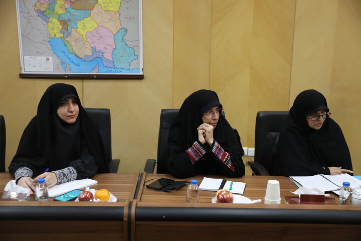 نشست سه شنبه 4 آذرماه فراکسیون زنان و خانواده مجلس