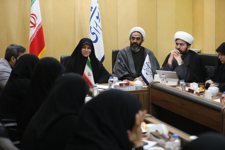 نشست سه شنبه 4 آذرماه فراکسیون زنان و خانواده مجلس