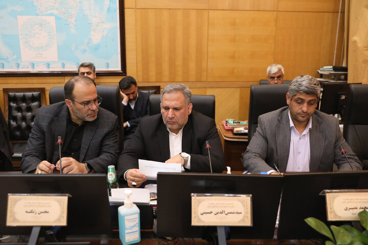 نشست سه شنبه 4 آذرماه کمیسیون ویژه حمایت از تولید و نظارت بر اجرای سیاست‌های کلی اصل ۴۴ قانون اساسی