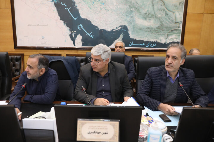 نشست سه شنبه 4 آذرماه کمیسیون ویژه حمایت از تولید و نظارت بر اجرای سیاست‌های کلی اصل ۴۴ قانون اساسی