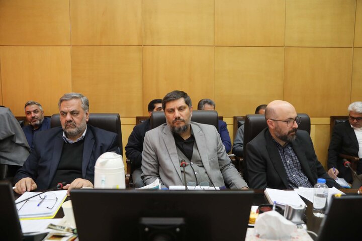 جلسه کمیسیون انرژی با حضور وزیر نفت