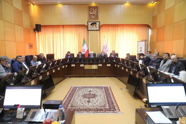 جلسه کمیسیون انرژی با حضور وزیر نفت