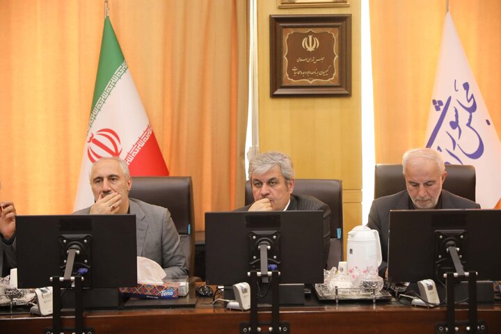 جلسه کمیسیون برنامه و بودجه با حضور رئیس سازمان برنامه و بودجه