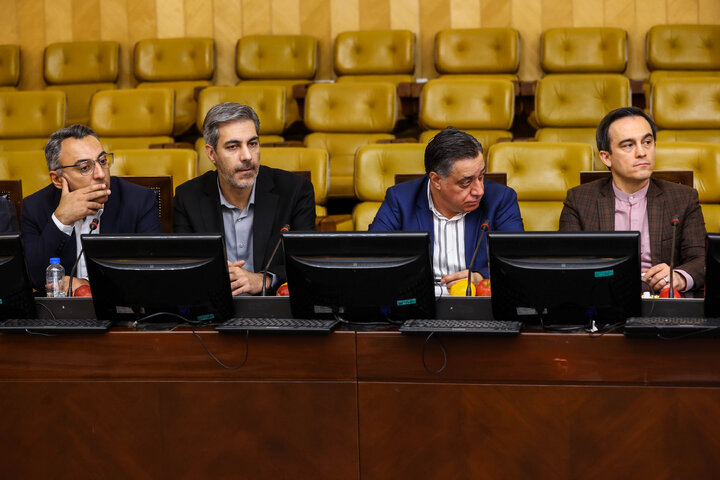 نشست سه شنبه ۴ آذرماه فراکسیون تسهیل تجارت و سرمایه‌گذاری مجلس