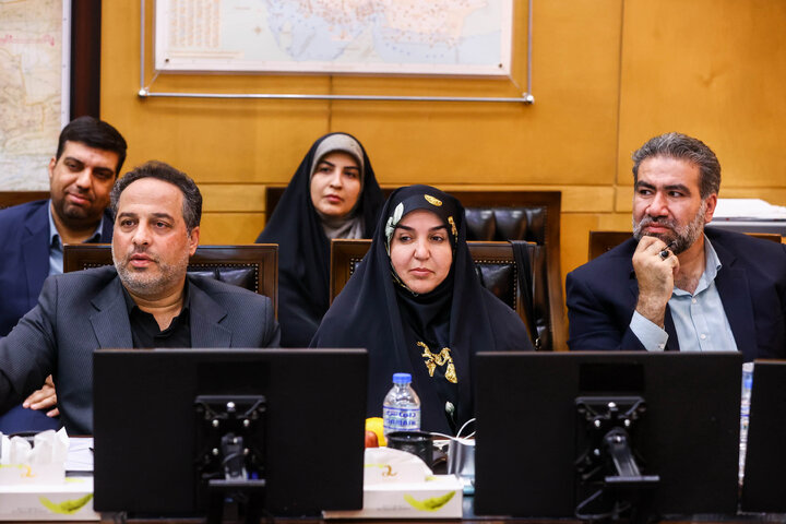 نشست سه شنبه ۴ آذرماه کمیسیون عمران مجلس با حضور رئیس شورای شهر تهران